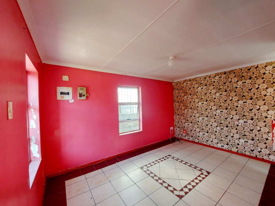 3 Bedroom Property for Sale in Montclair Western Cape